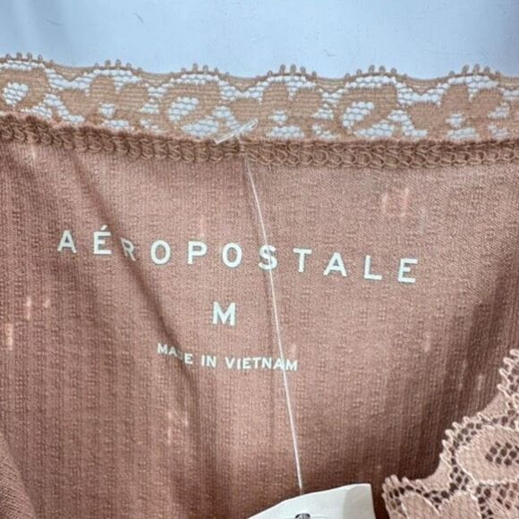 NWT Aeropostale Floral Crisscross Lace Cropped Cami tank top crop Medium - Picture 3 of 11